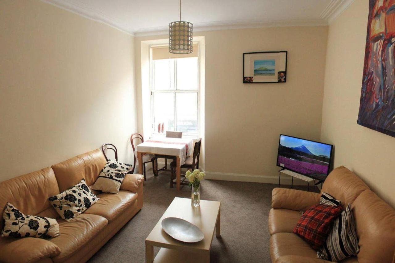 Entire Apartment In Edinburgh Eksteriør billede